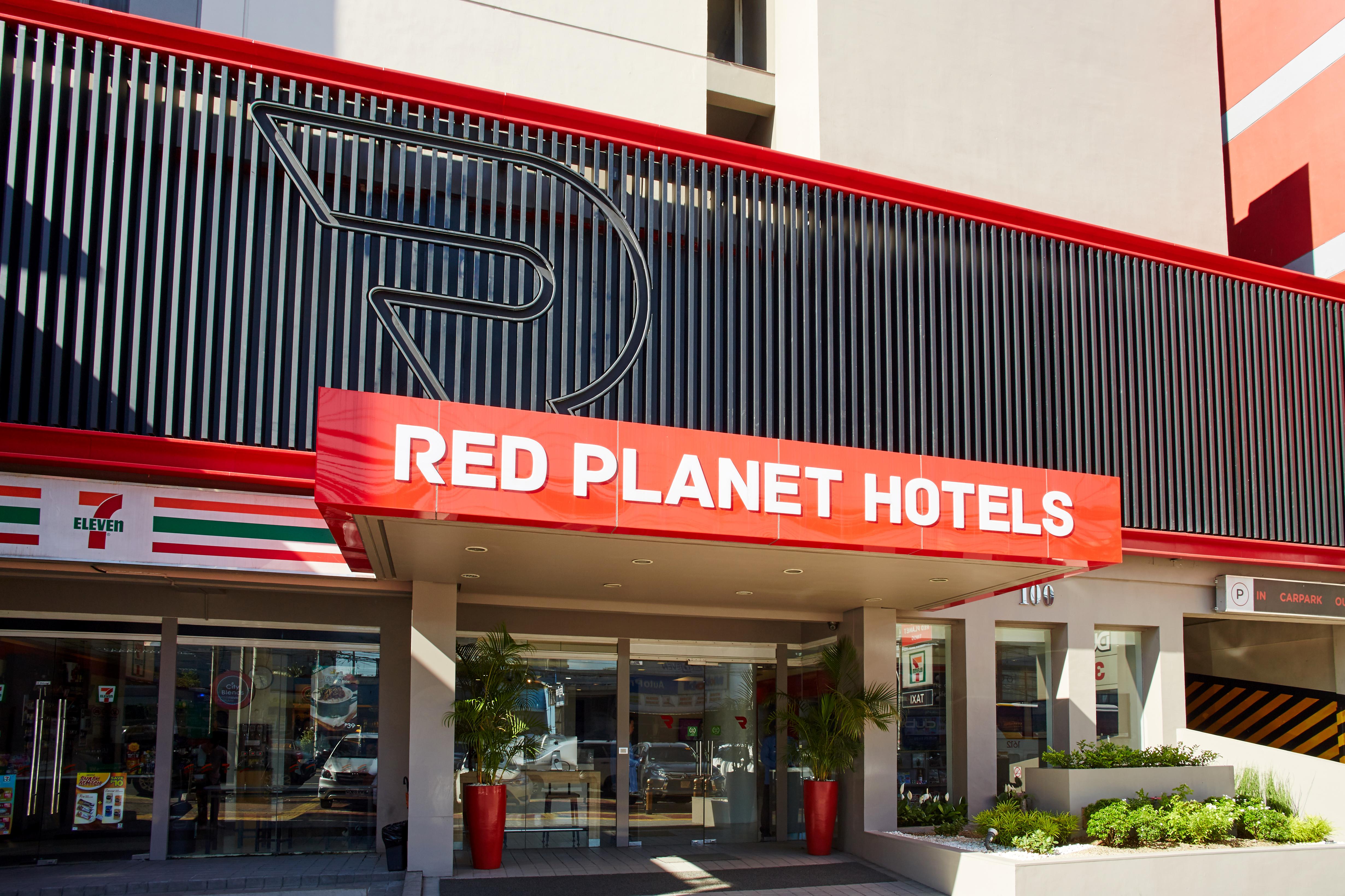 Hotel Red Planet Quezon Timog Manila Exterior foto